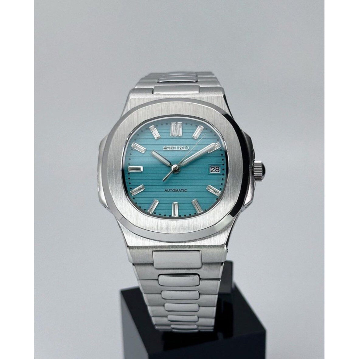 Custom Seiko Mod • Diamond Tiffany Nautilus • 40mm